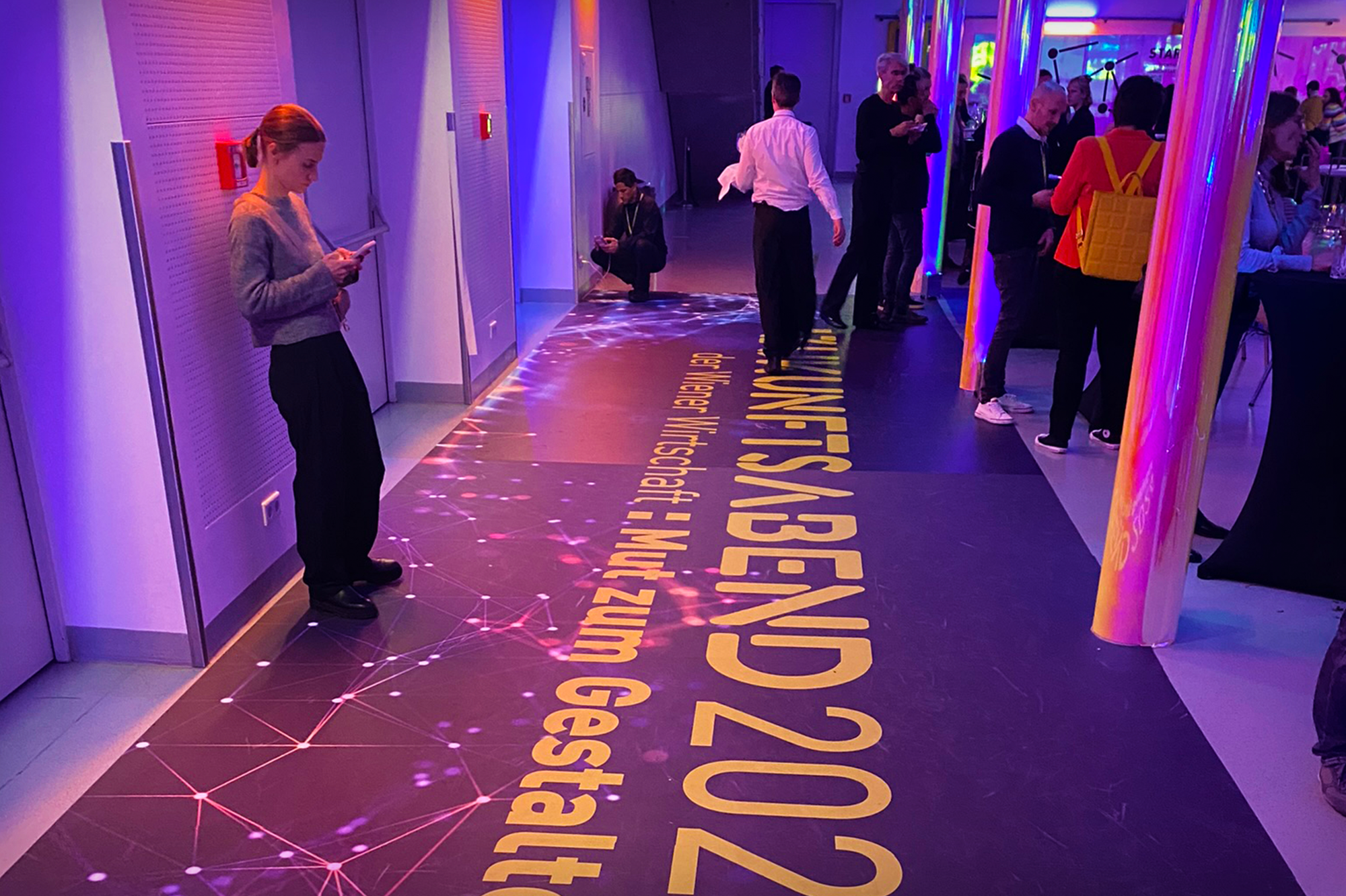 Werbe3 Bodenfolierung